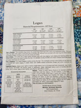 Load image into Gallery viewer, Petite Poche Logan