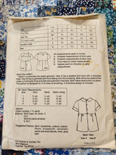 Load image into Gallery viewer, Children's Corner David size 1
