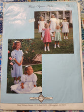 Load image into Gallery viewer, Chery Williams Basic Square Yoke