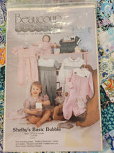 Load image into Gallery viewer, Beaucoup Shelby's Basic Bubble sml